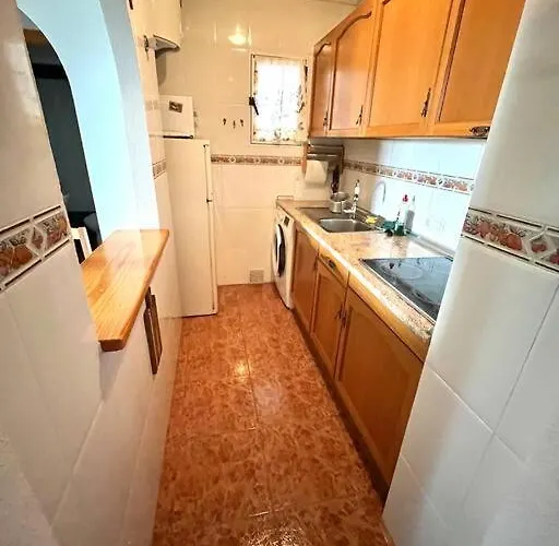 Διαμέρισμα Casa Di Mateo With Garden View And Swimming Pool Τορεβιέχα